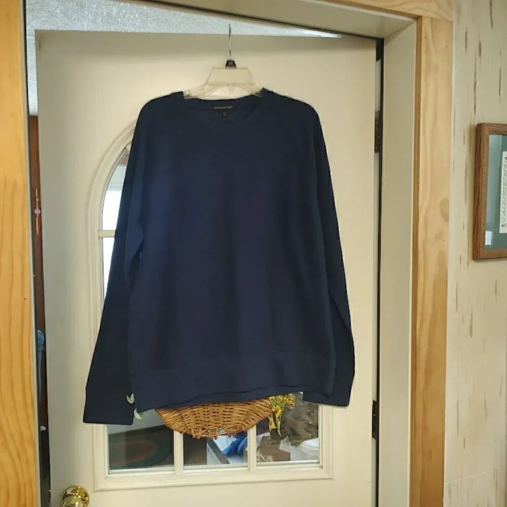 New Banana Republic Navy Blue Mid Weight Waffle Crew Neck Sweatshirt Men's M
